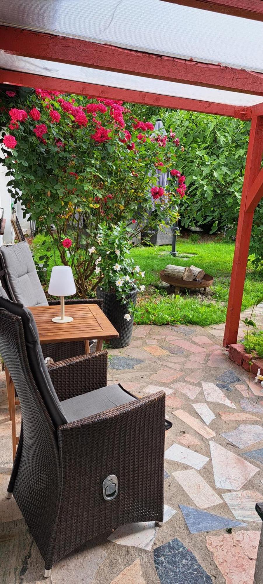 Bungalow An Der Tanne Mit Ueberdachter Terrasse Düsseldorf Exteriör bild